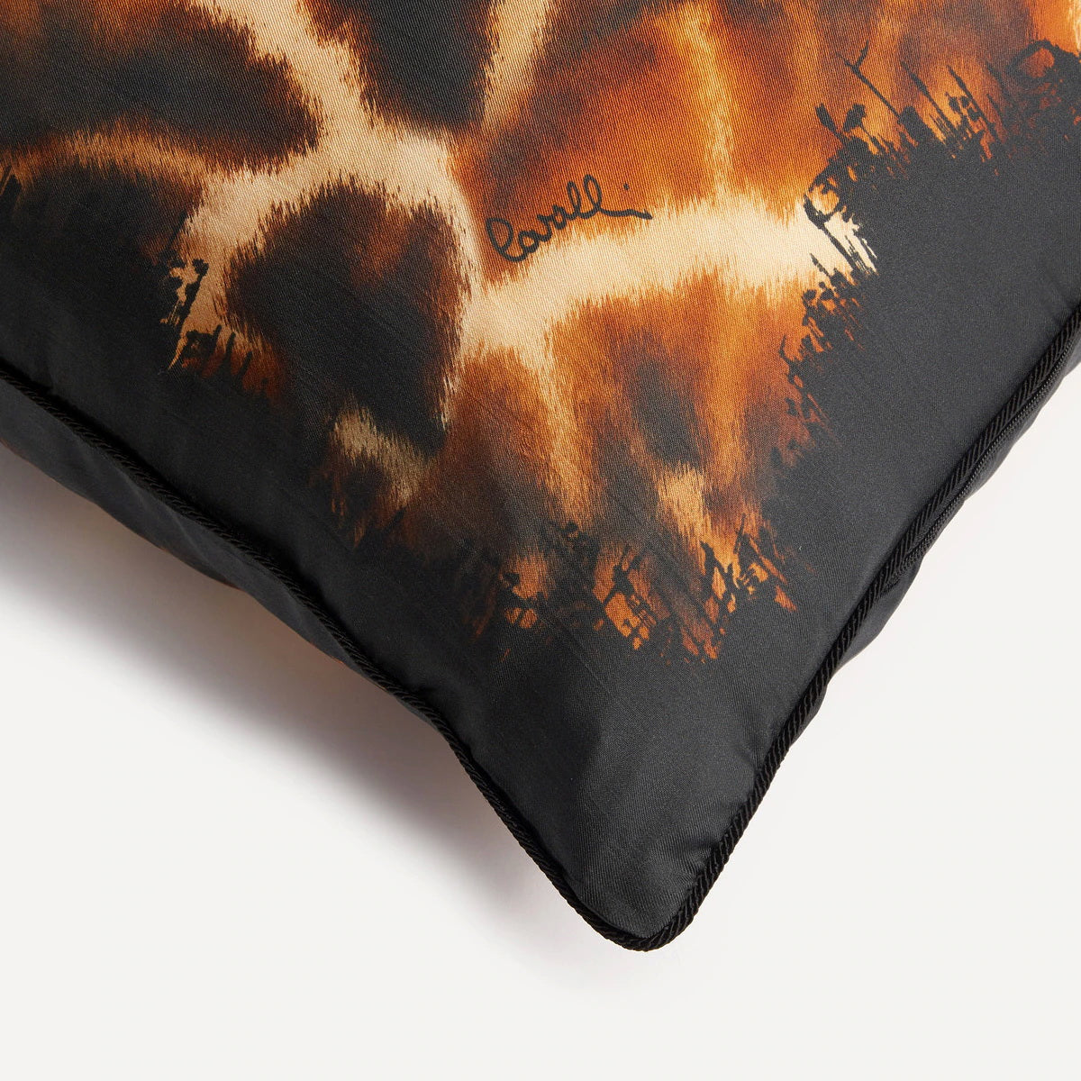 Decorative pillow Giraffa Roberto Cavalli (silk)